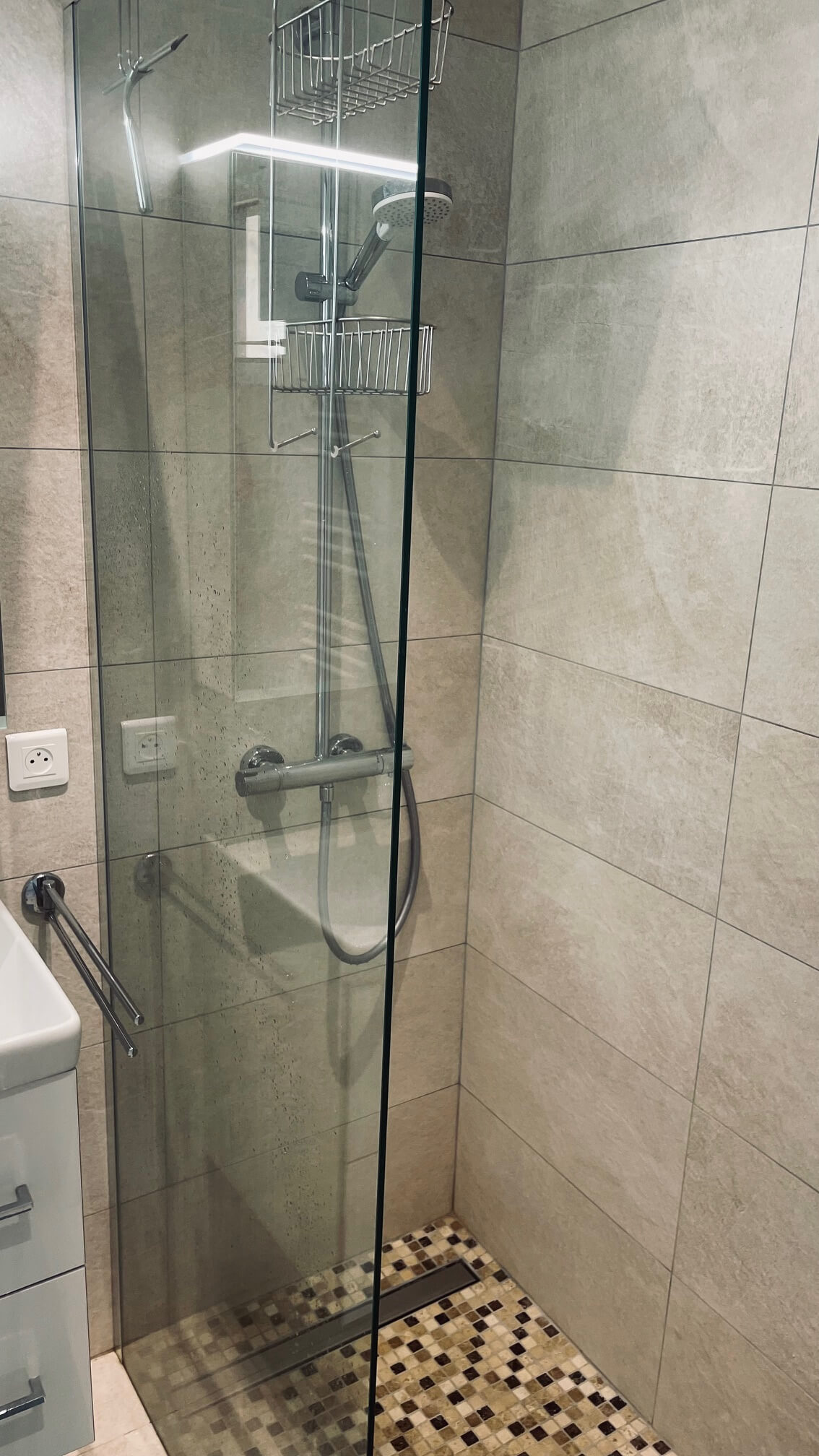 Dusche
